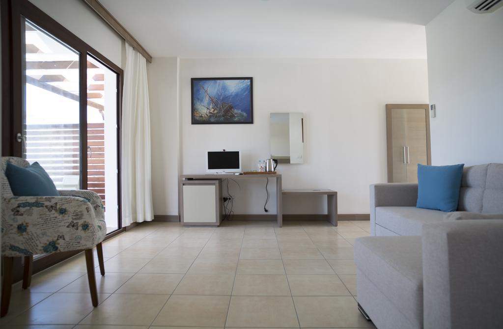 Genc Hotel Bodrum Habitación foto